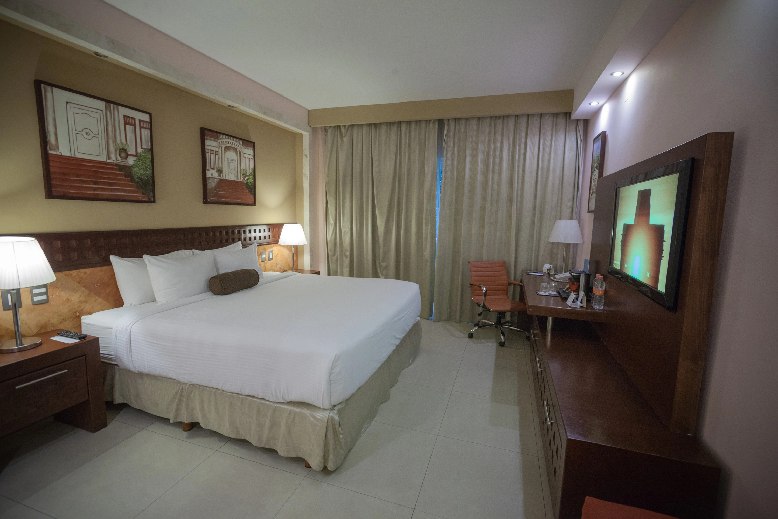Fotografía interior de la Habitacion Estándar - Cama King Size en Wyndham Mérida